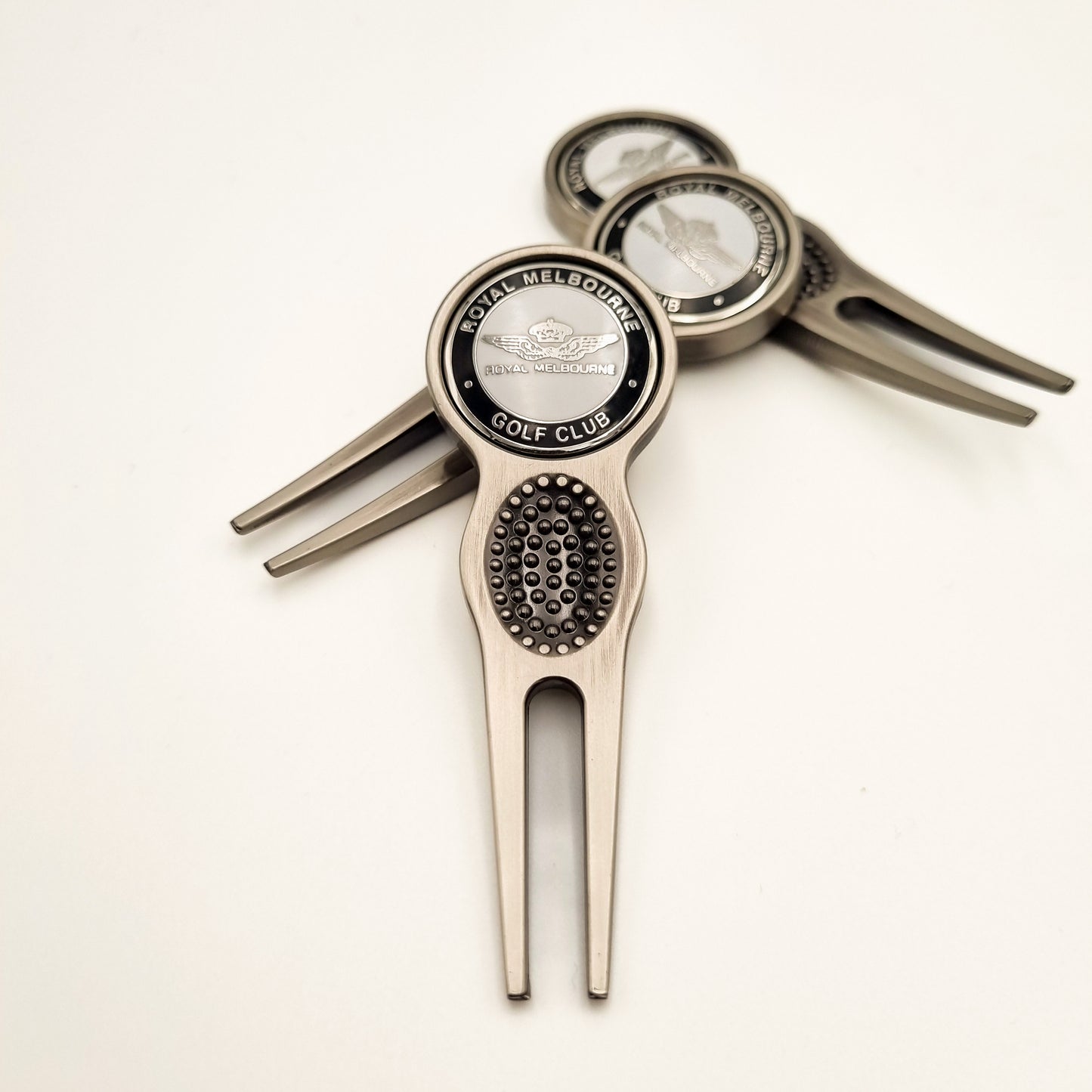 Visitors Logo - Pitch Repair Tool - Slim