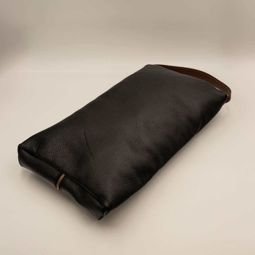 Visitors Logo Leather Shoe Bag