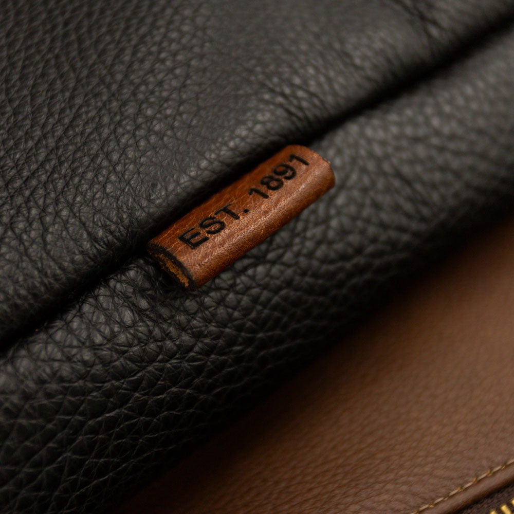 Visitors Logo Leather Shoe Bag