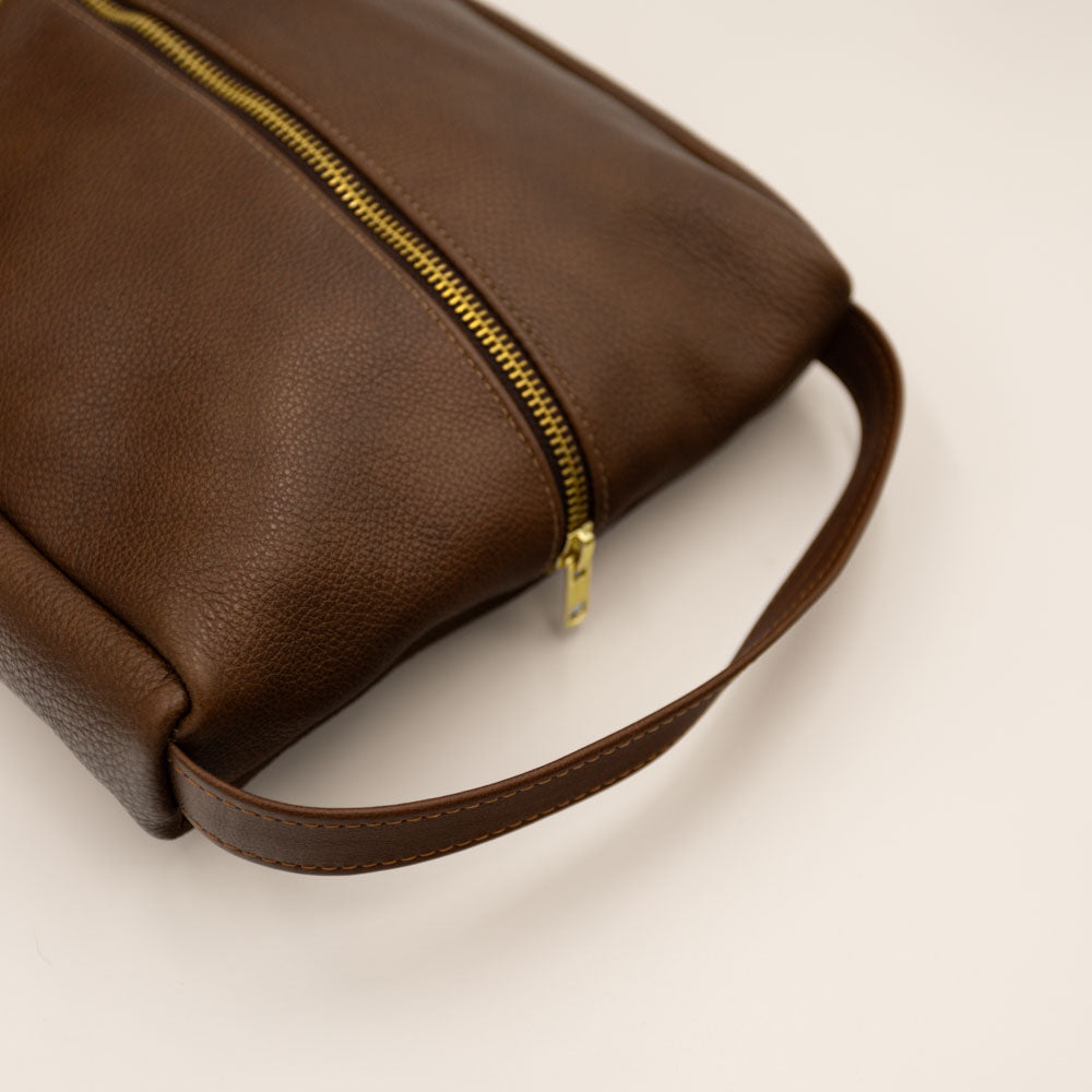 Visitors Logo Leather Shoe Bag