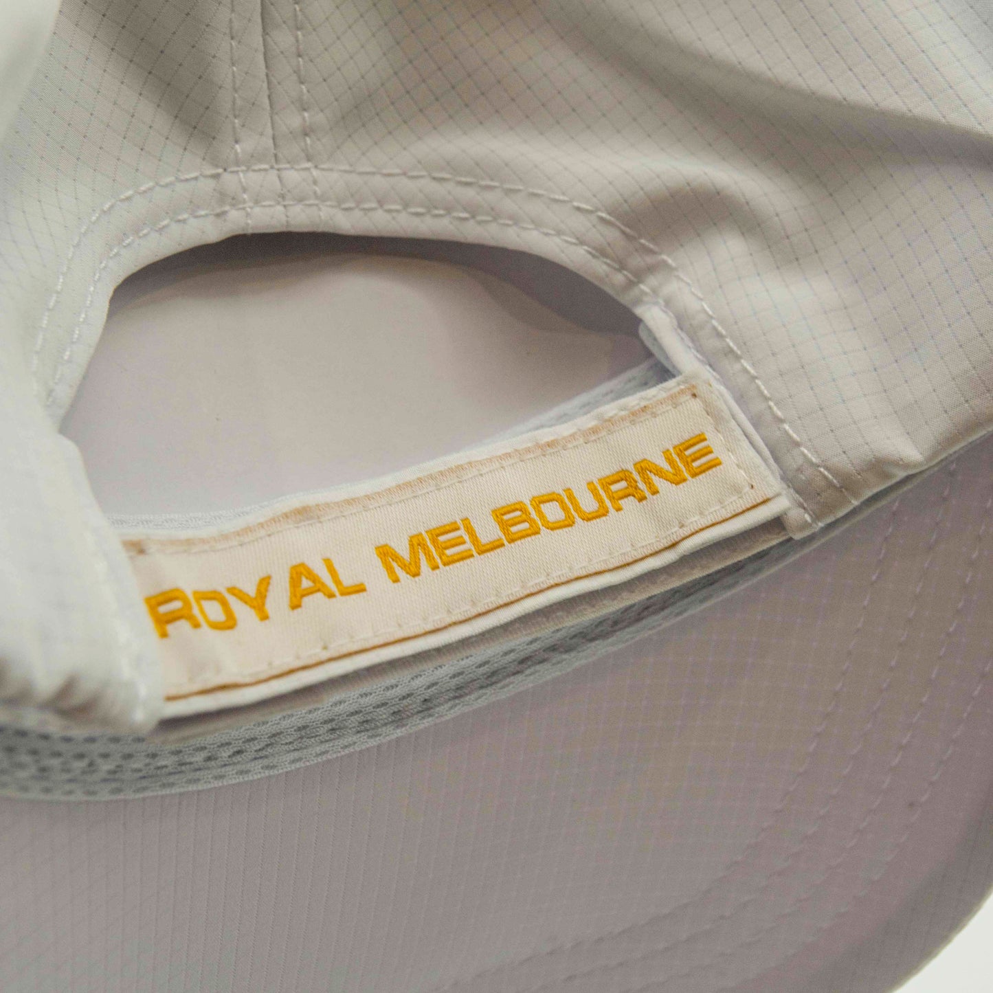 Royal Melbourne Visitors Logo Cap - White